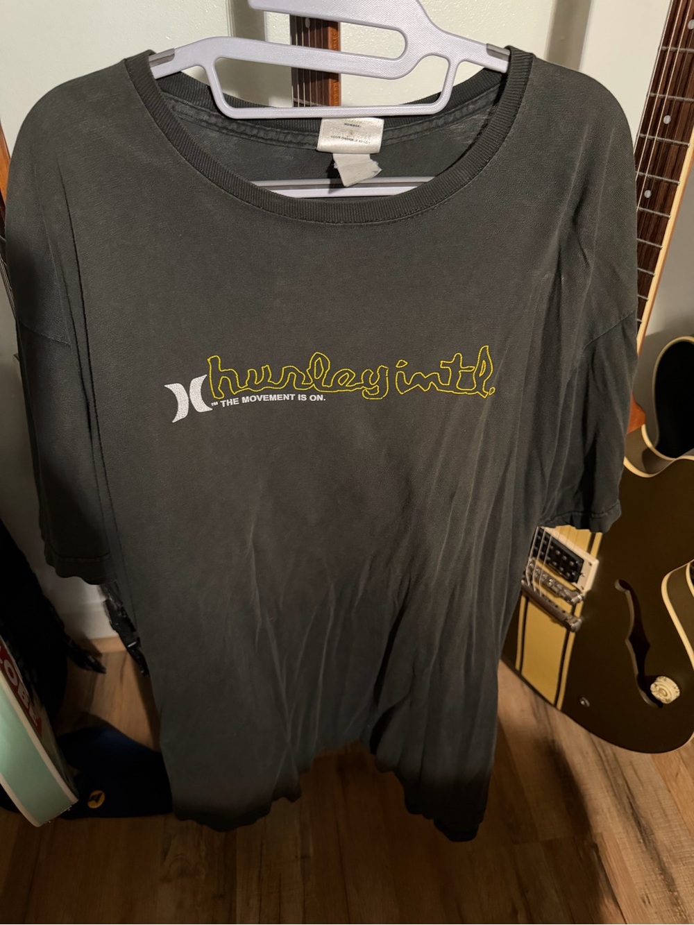 Hurley International Shirt Vintage